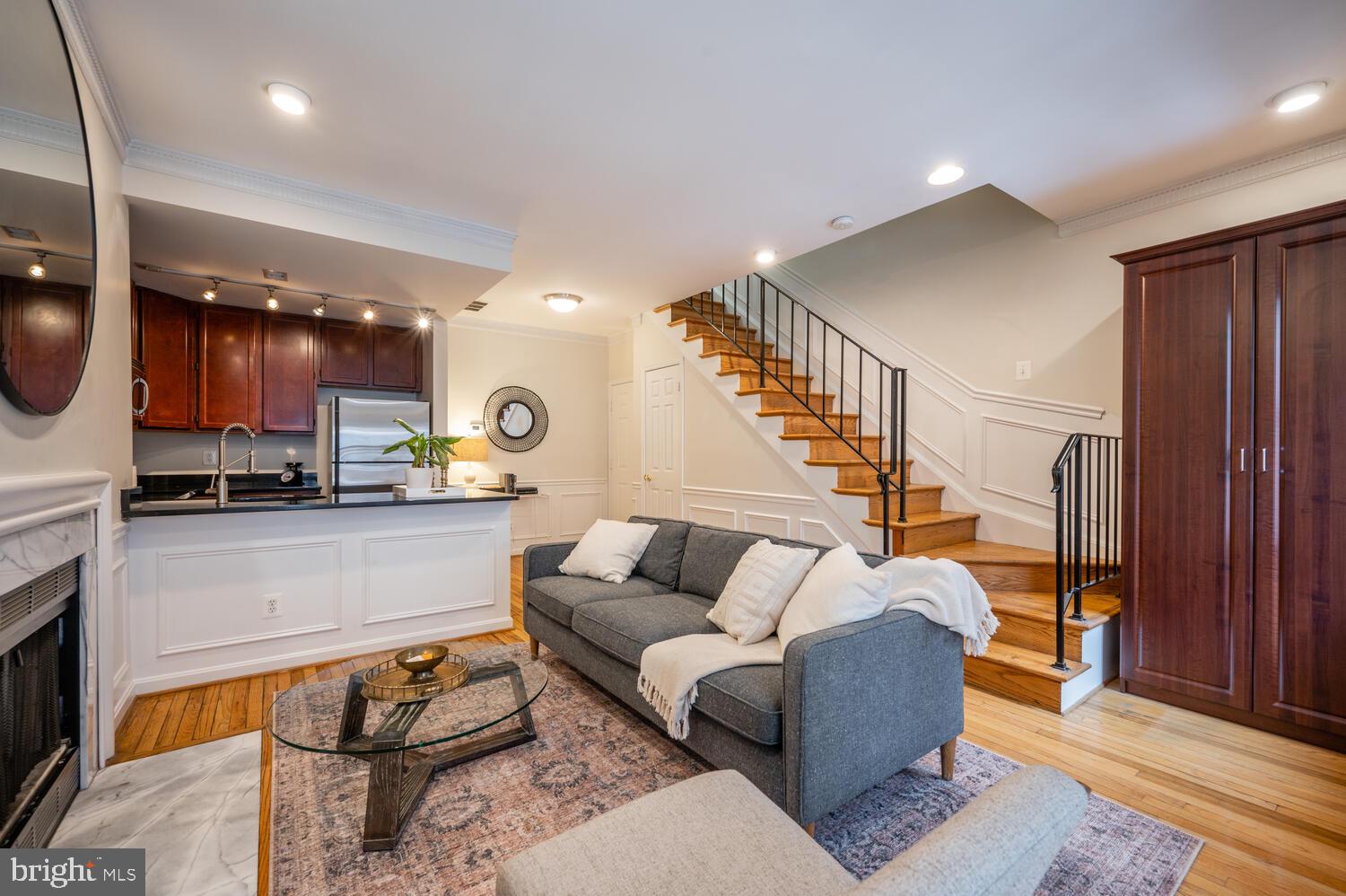 1207 N Street Northwest, Unit E Washington, DC 20005 - Photo 5 of 16