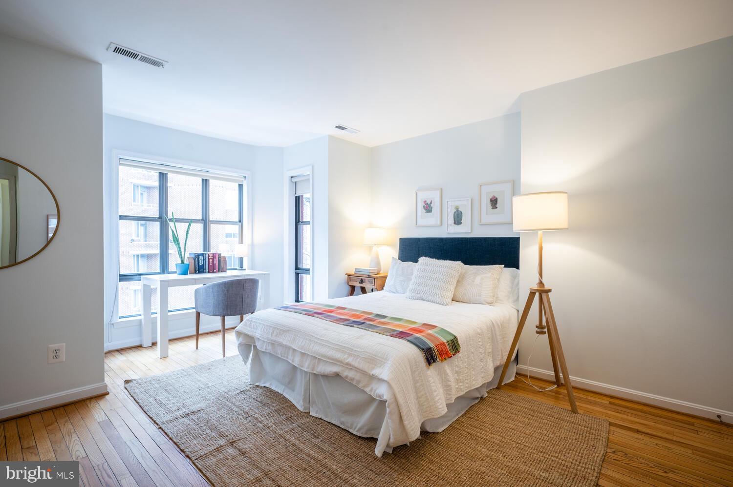 1207 N Street Northwest, Unit E Washington, DC 20005 - Photo 7 of 16