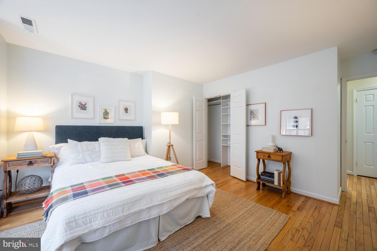 1207 N Street Northwest, Unit E Washington, DC 20005 - Photo 8 of 16
