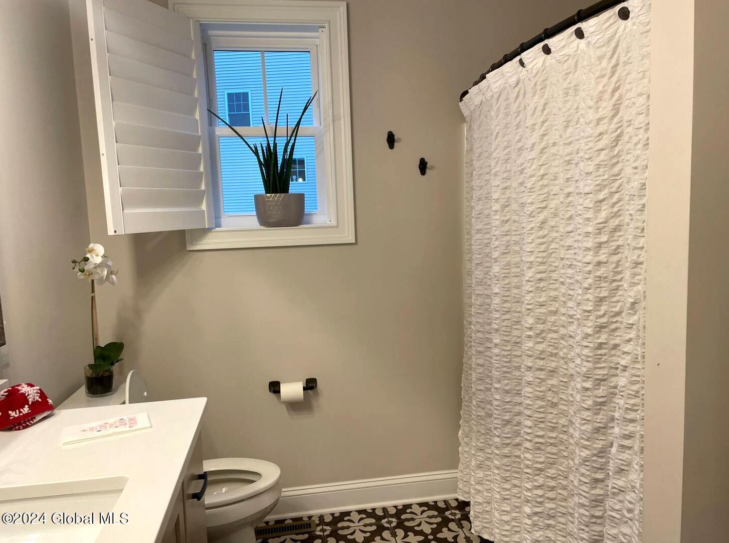 25 Berkeley Way Wilton, NY 12866 - Photo 13 of 20 Full Bath