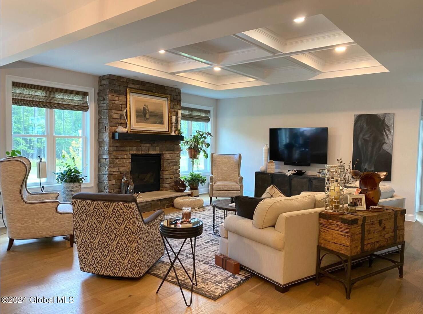 25 Berkeley Way Wilton, NY 12866 - Photo 3 of 20 Living Room