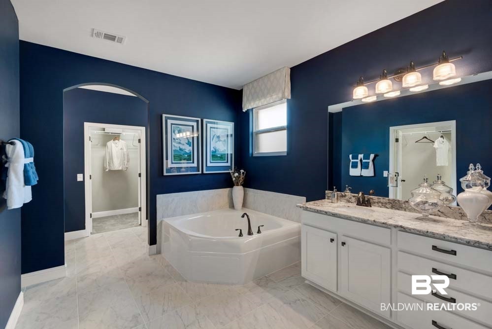 12382 Squirrel Drive Daphne, AL 36527 - Photo 24 of 36 Master Bathroom