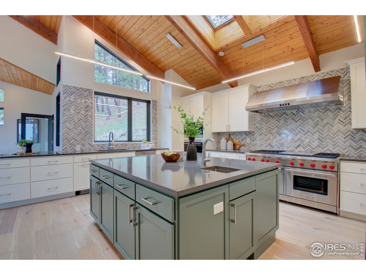 159 Alpine Way Boulder, CO 80304 - Photo 18 of 40 Wolf 6-burner range w/griddle, charbroiler and double oven plus work and prep sinks