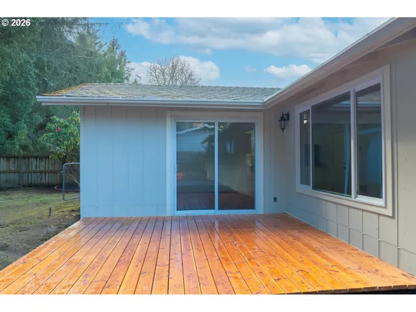 $449,990 | 3292 Munsel Lake Road, Florence, OR 97439