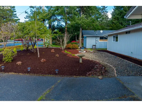 $449,990 | 3292 Munsel Lake Road, Florence, OR 97439