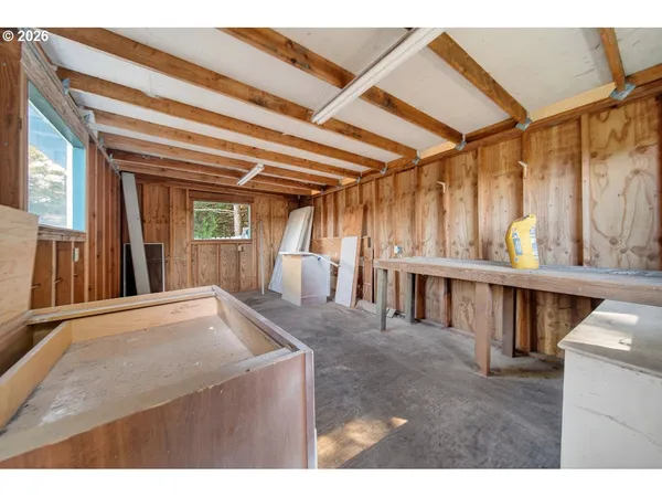 $449,990 | 3292 Munsel Lake Road, Florence, OR 97439