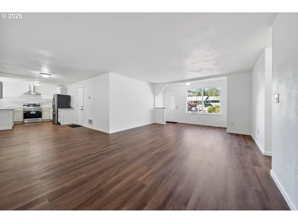 $449,990 | 3292 Munsel Lake Road, Florence, OR 97439