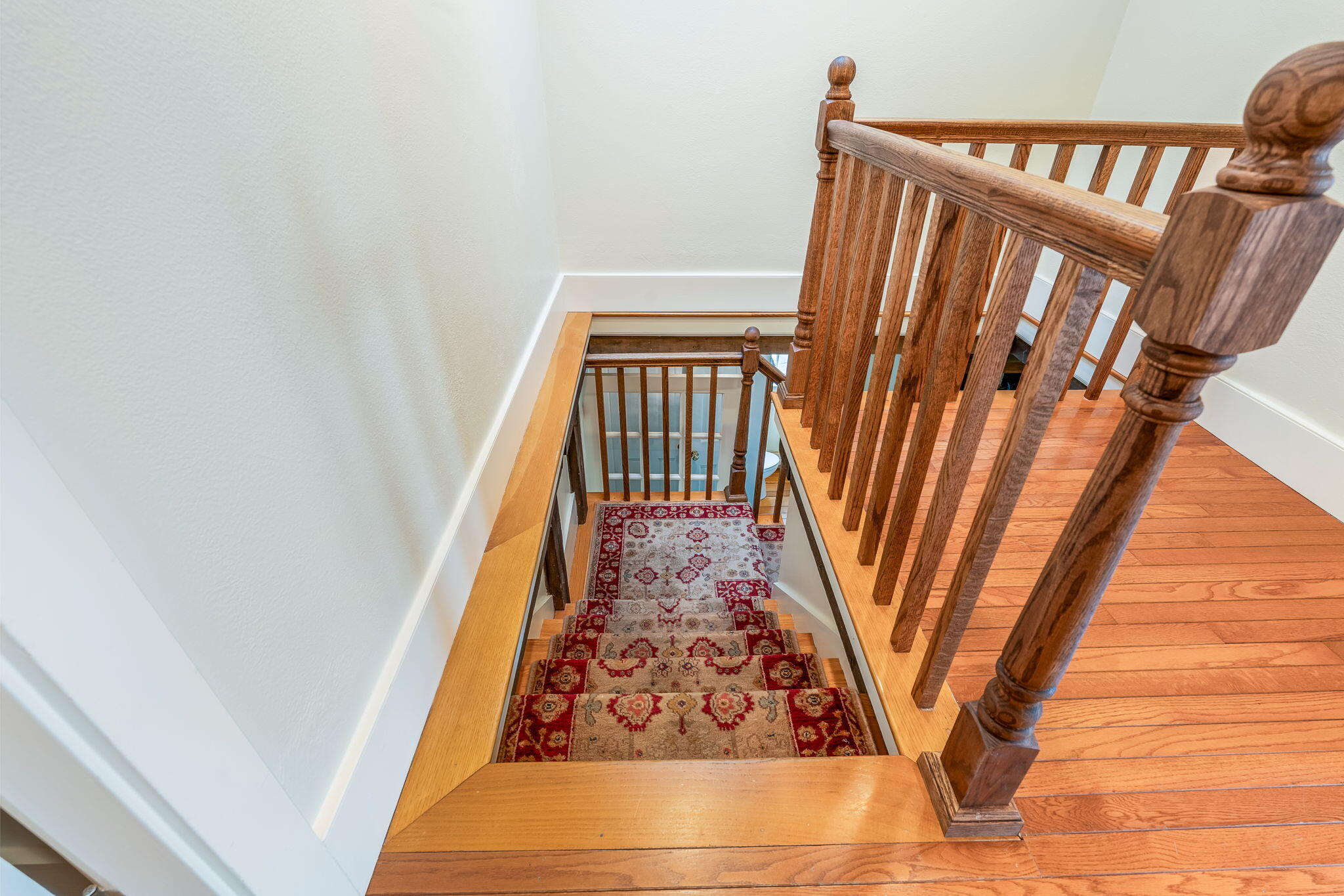 31 Harbor Road Brooksville, ME 04617 - Photo 85 of 126 Main Staircase