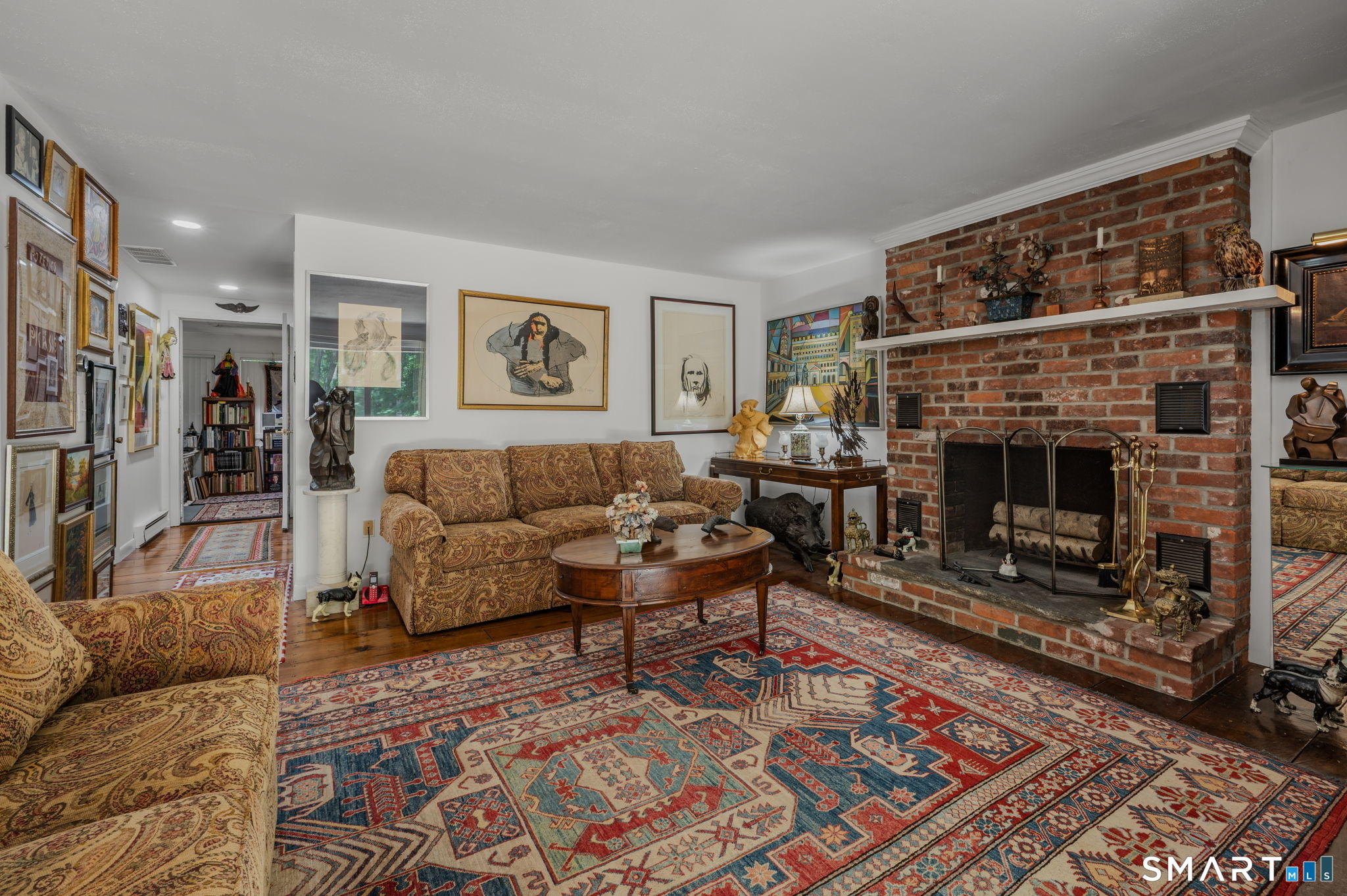 13 Mill Road Essex, CT 06426 - Photo 4 of 37