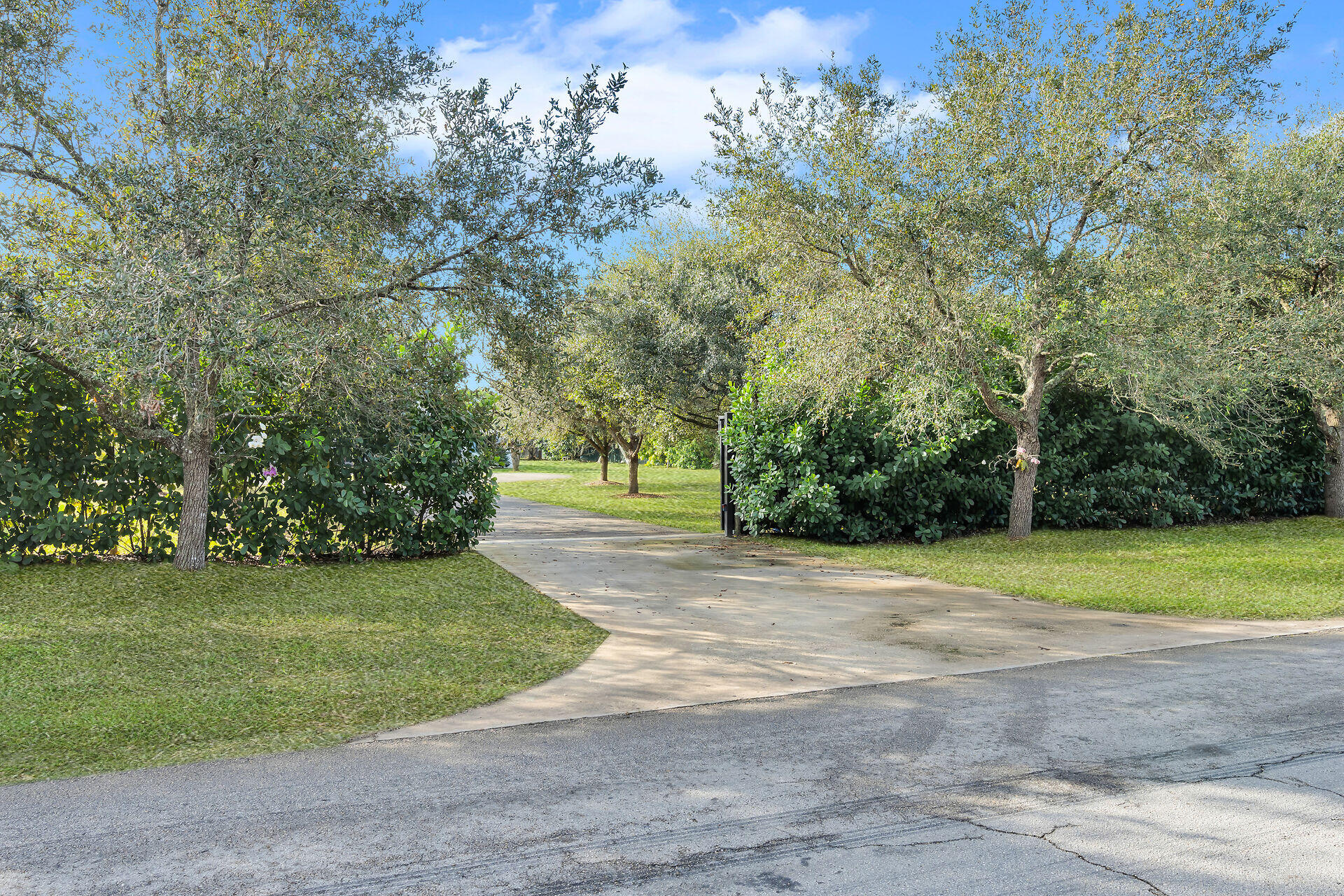 19900 Southwest 280th Street Homestead, FL 33031 - Photo 7 of 52 a view of a park