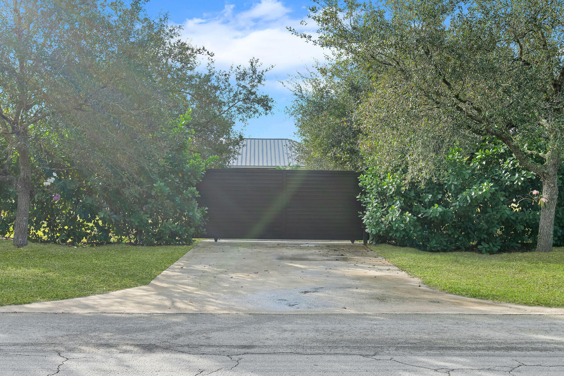 19900 Southwest 280th Street Homestead, FL 33031 - Photo 9 of 52 a view of a outdoor space