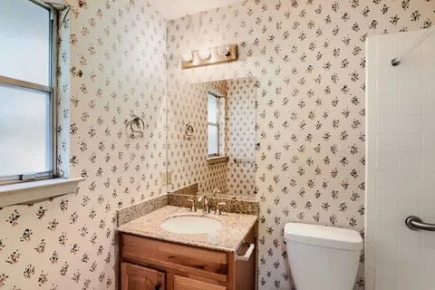 $300,000 | 8404 Fenton Drive, Austin, TX 78736
