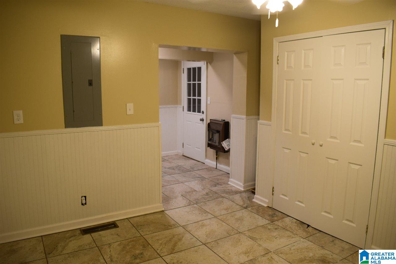 403 3rd Street East Warrior, AL 35180 - Photo 9 of 12