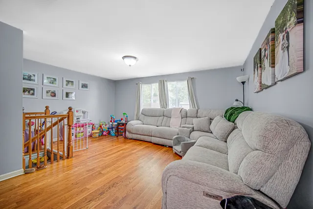 $240,000 | 14915 Grant Street, Dolton, IL 60419