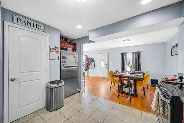 $240,000 | 14915 Grant Street, Dolton, IL 60419