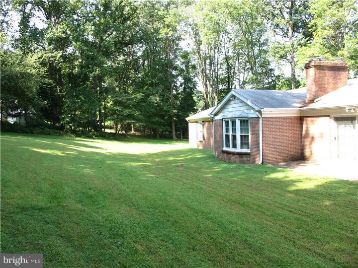 149 Springton Lake Road Media, PA 19063 - Photo 18 of 23 Exterior Back