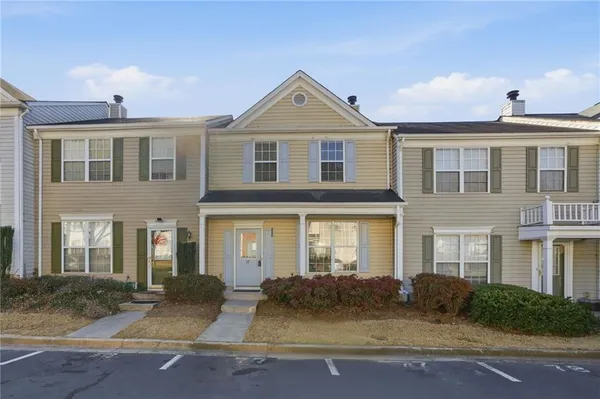 $2,100 | 4645 Valais Court, Unit 77, Alpharetta, GA 30022