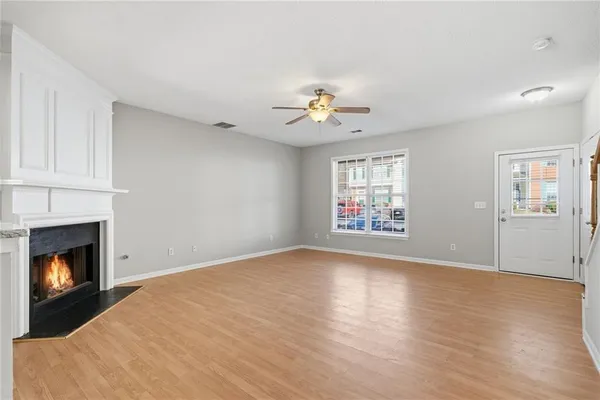 $2,100 | 4645 Valais Court, Unit 77, Alpharetta, GA 30022