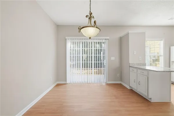 $2,100 | 4645 Valais Court, Unit 77, Alpharetta, GA 30022