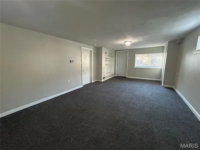 $1,900 | 4115 Pasco Drive, St. Louis, MO 63129