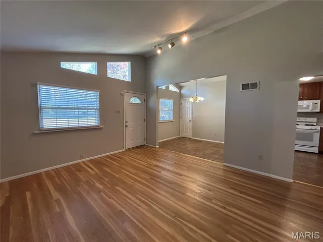 $1,900 | 4115 Pasco Drive, St. Louis, MO 63129