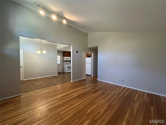 $1,900 | 4115 Pasco Drive, St. Louis, MO 63129