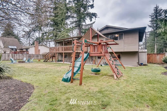 18324 Baldwin Road Bothell, WA 98012 - Photo 26 of 33