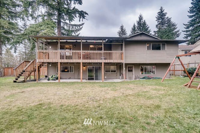 18324 Baldwin Road Bothell, WA 98012 - Photo 27 of 33