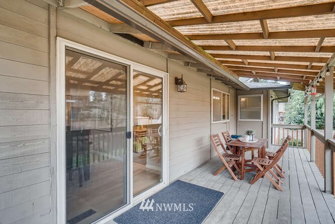 18324 Baldwin Road Bothell, WA 98012 - Photo 32 of 33