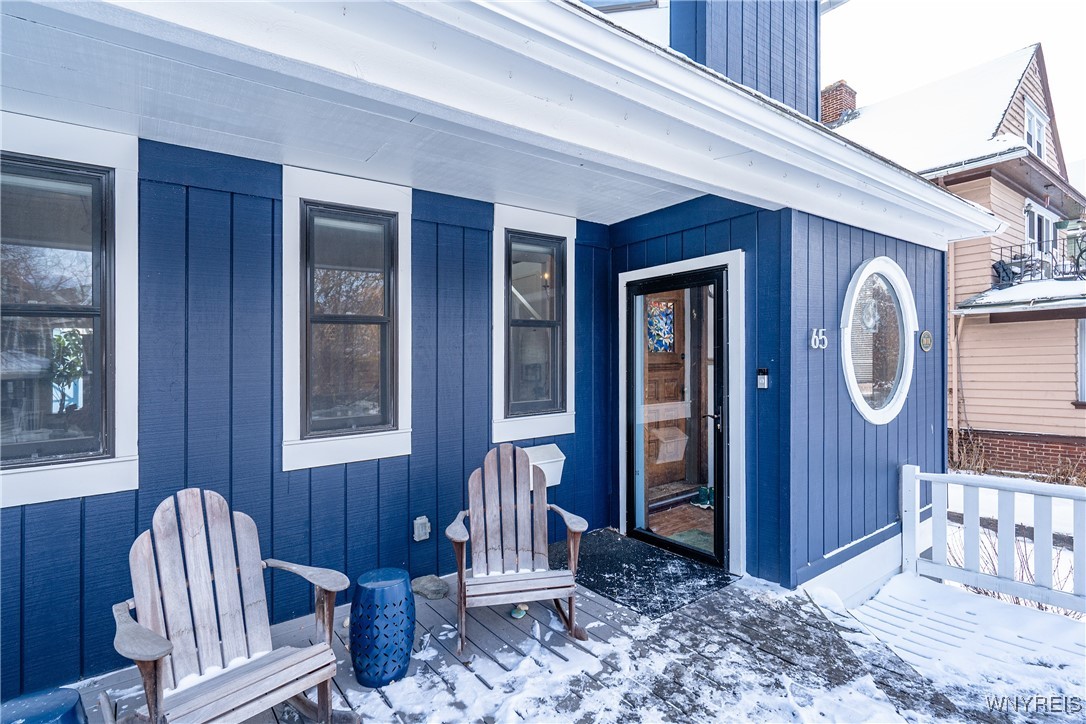 65 Russell Street Buffalo, NY 14214 - Photo 4 of 42