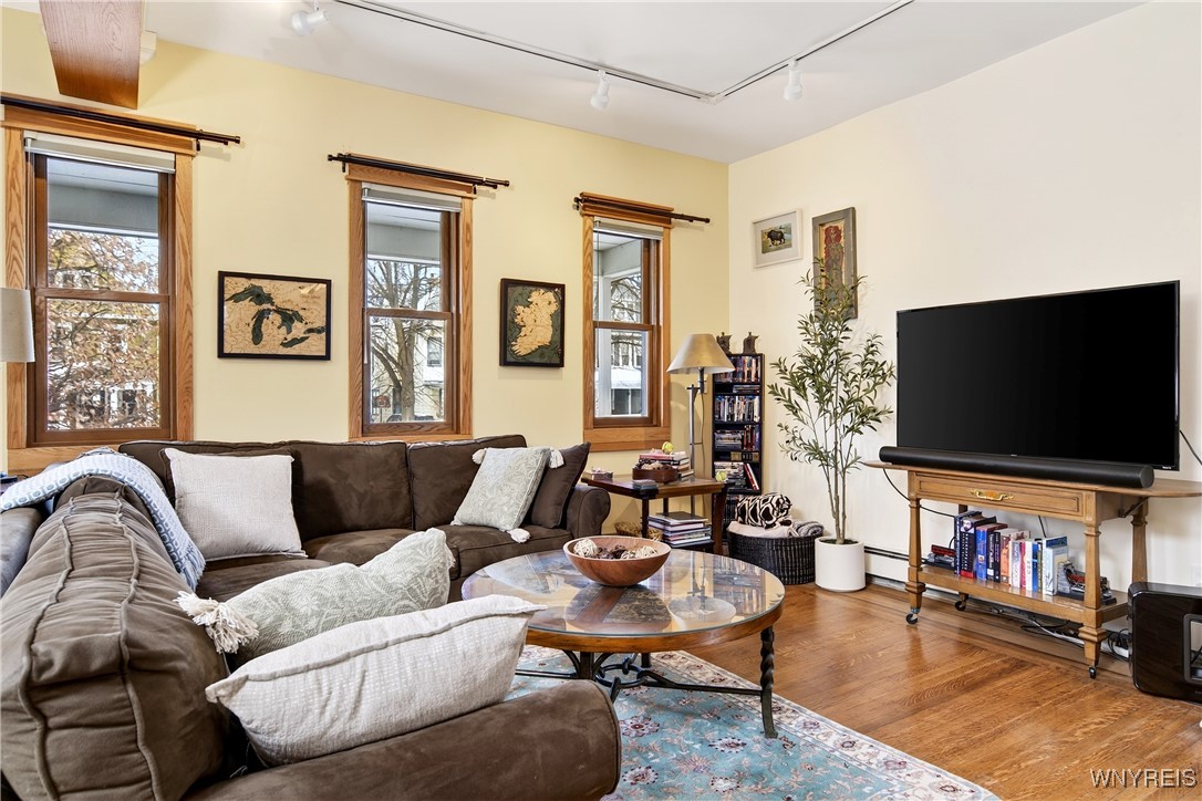65 Russell Street Buffalo, NY 14214 - Photo 9 of 42
