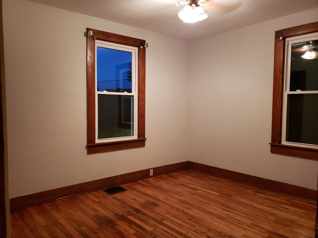 613 Maple Street Glade Spring, VA 24340 - Photo 7 of 14 Gallery Image 7
