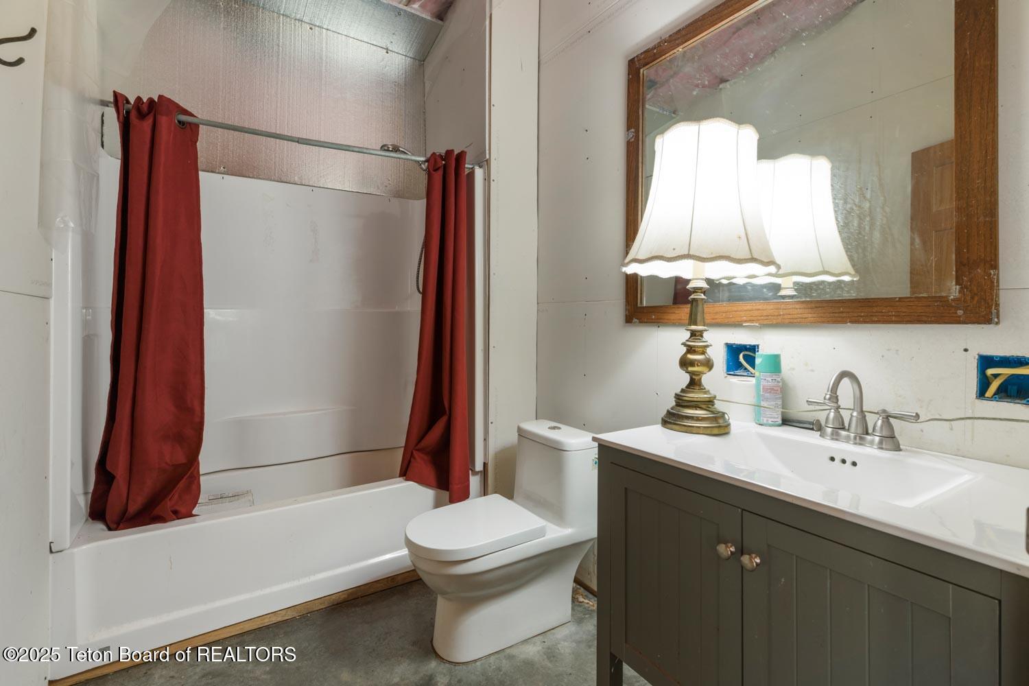 4 Gary Lane Pinedale, WY 82941 - Photo 18 of 41 4 Gary Ln-2087 1