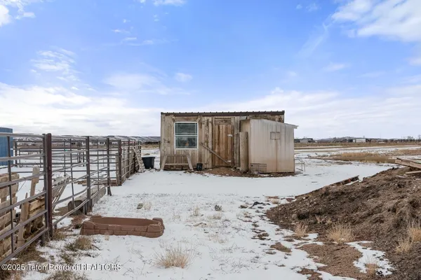 $350,000 | 4 Gary Lane, Pinedale, WY 82941