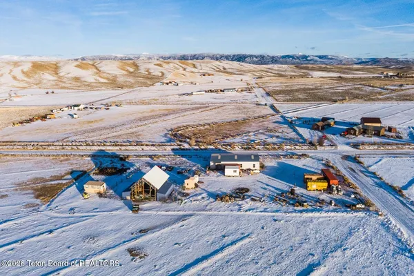 $350,000 | 4 Gary Lane, Pinedale, WY 82941