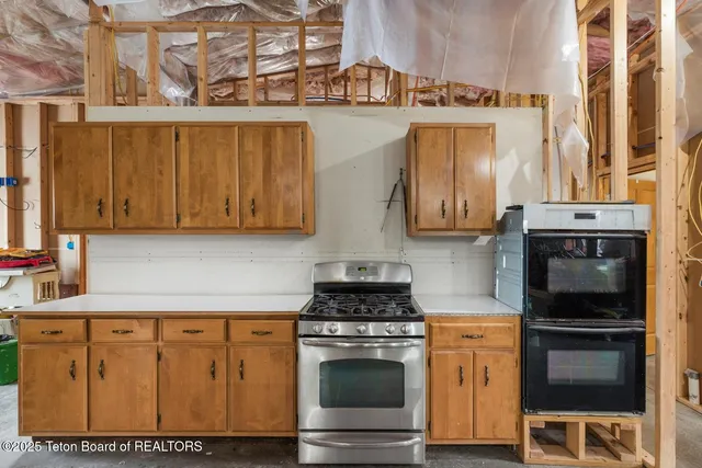 $350,000 | 4 Gary Lane, Pinedale, WY 82941