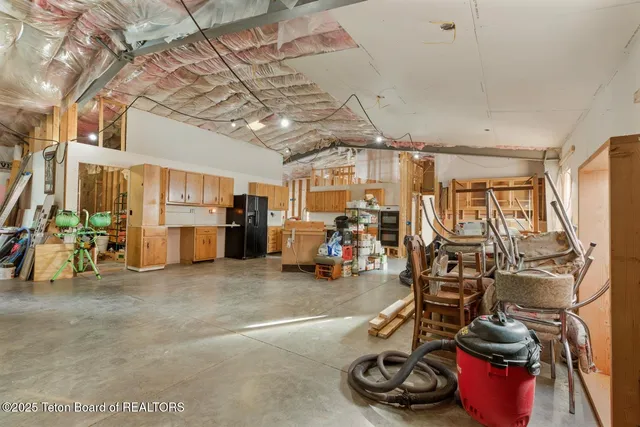 $350,000 | 4 Gary Lane, Pinedale, WY 82941