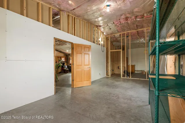 $350,000 | 4 Gary Lane, Pinedale, WY 82941