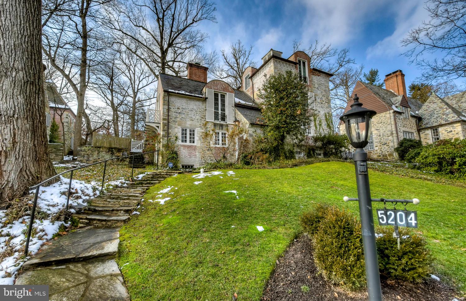 5204 Springlake Way Baltimore, MD 21212 - Photo 2 of 34 Gallery Image 2