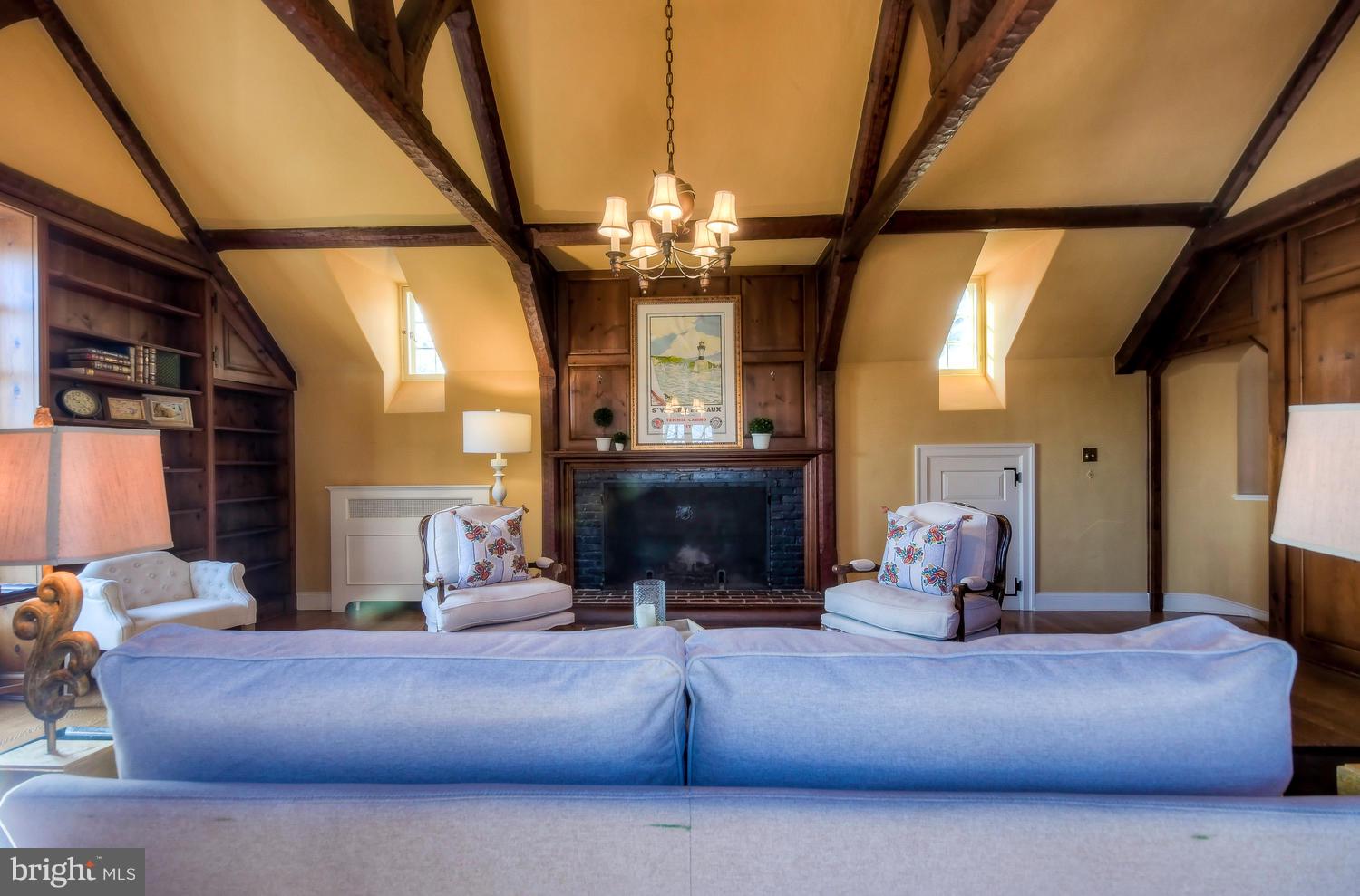 5204 Springlake Way Baltimore, MD 21212 - Photo 17 of 34 Gallery Image 17