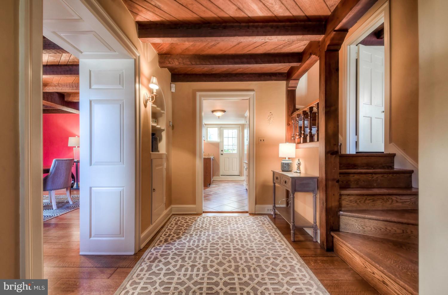 5204 Springlake Way Baltimore, MD 21212 - Photo 5 of 34 Gallery Image 5