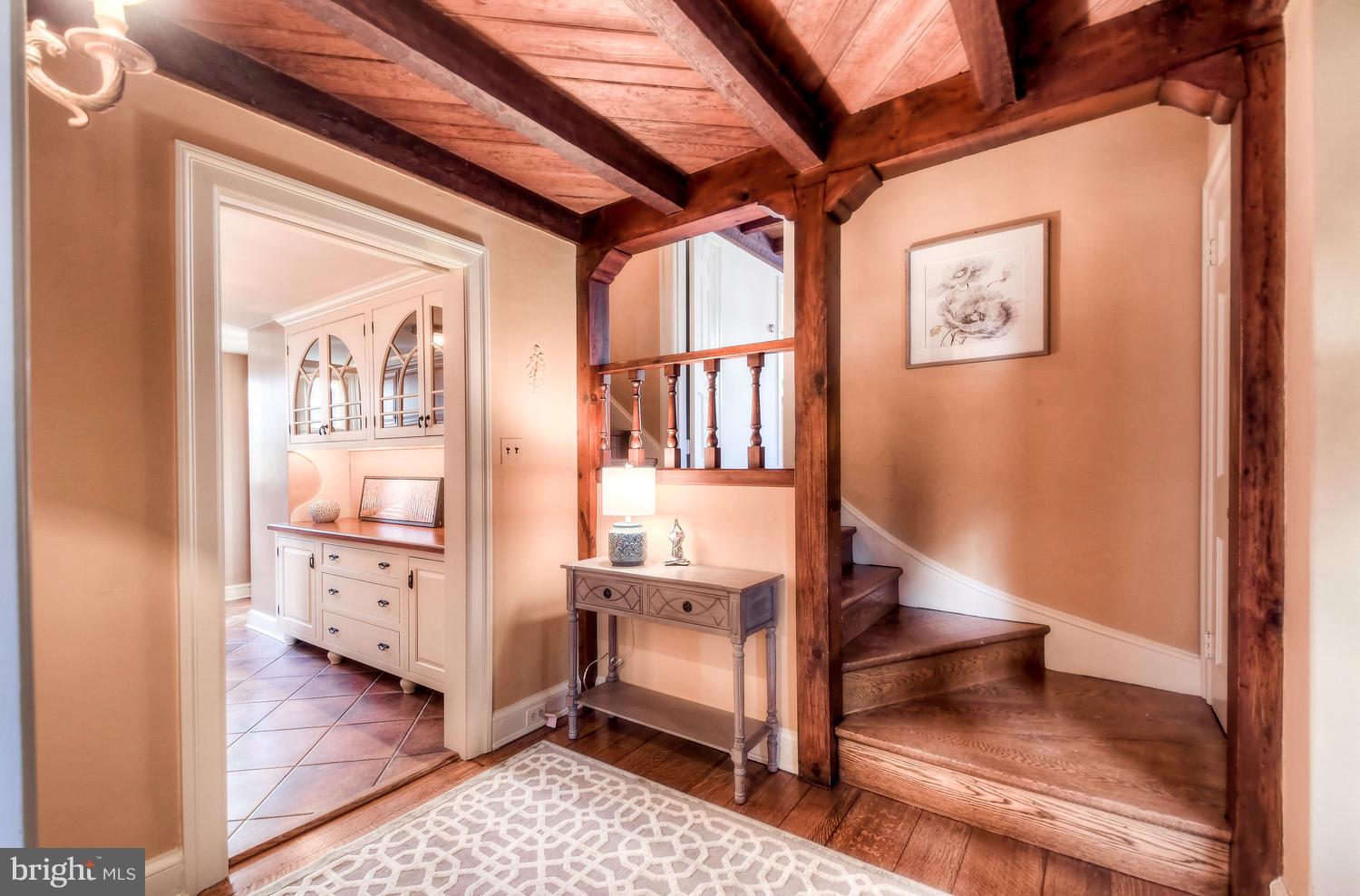 5204 Springlake Way Baltimore, MD 21212 - Photo 7 of 34 Gallery Image 7