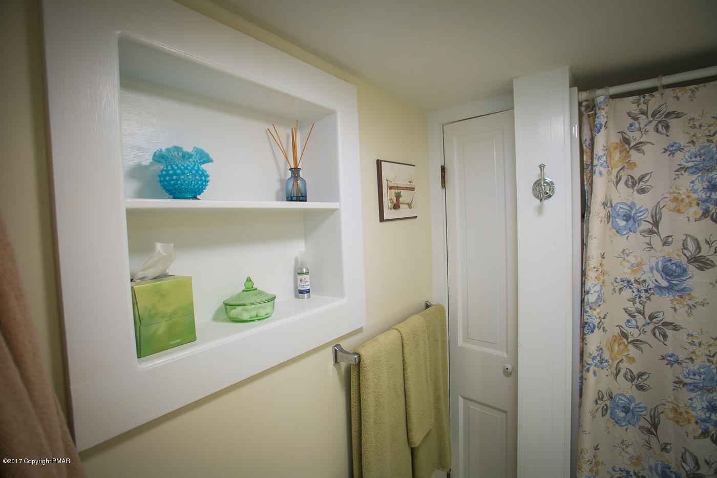 429 Upper Swiftwater Road Cresco, PA 18326 - Photo 21 of 50 a bathroom with a sink a mirror and a window