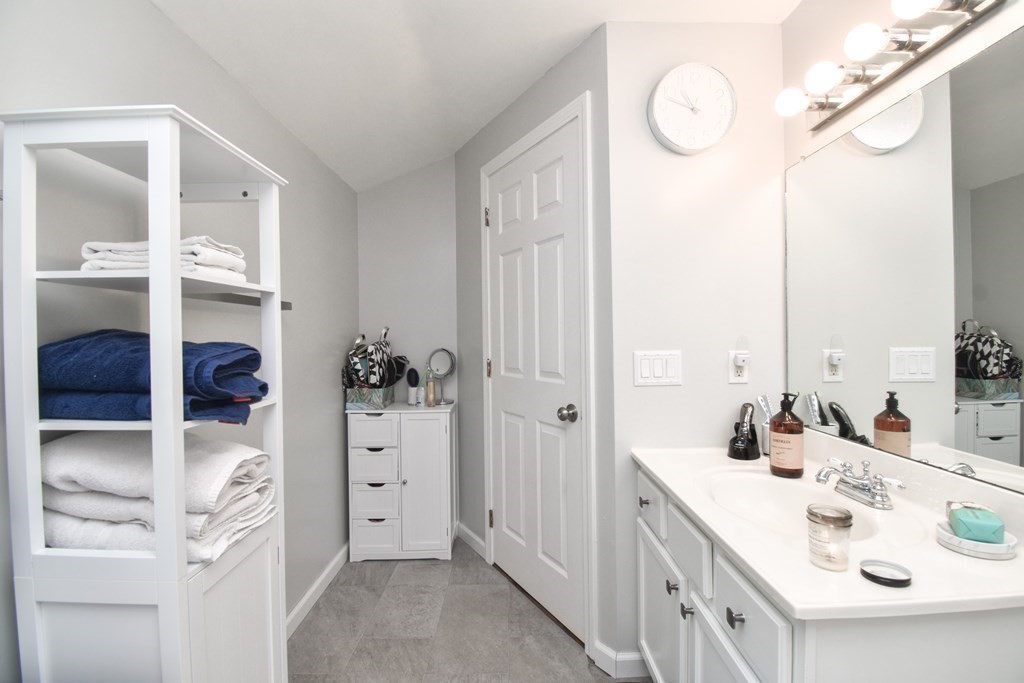 102 Sheep Pasture Road Southwick, MA 01077 - Photo 19 of 31 Gallery Image 19