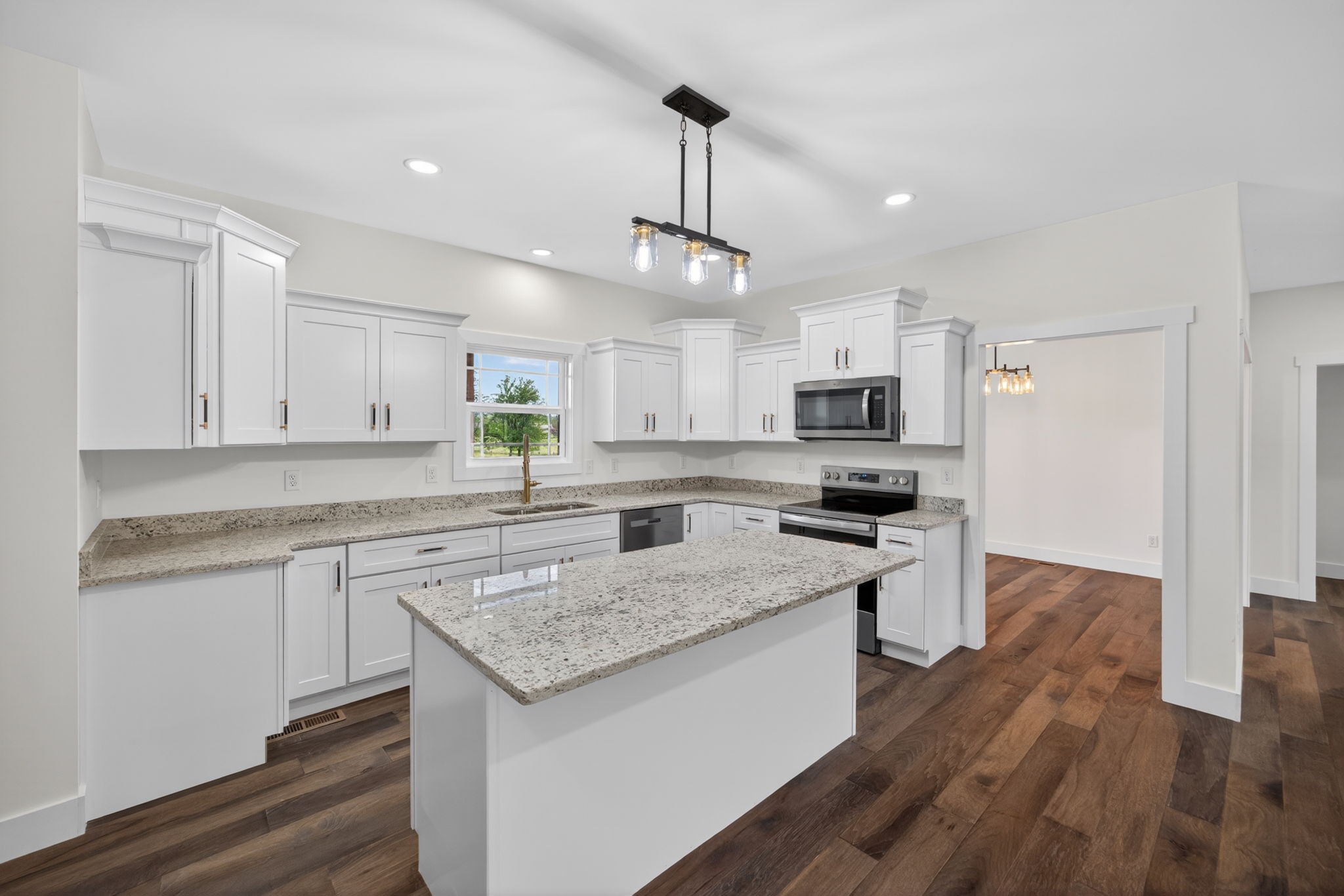 172 Bilbrey Road Livingston, TN 38570 - Photo 5 of 34