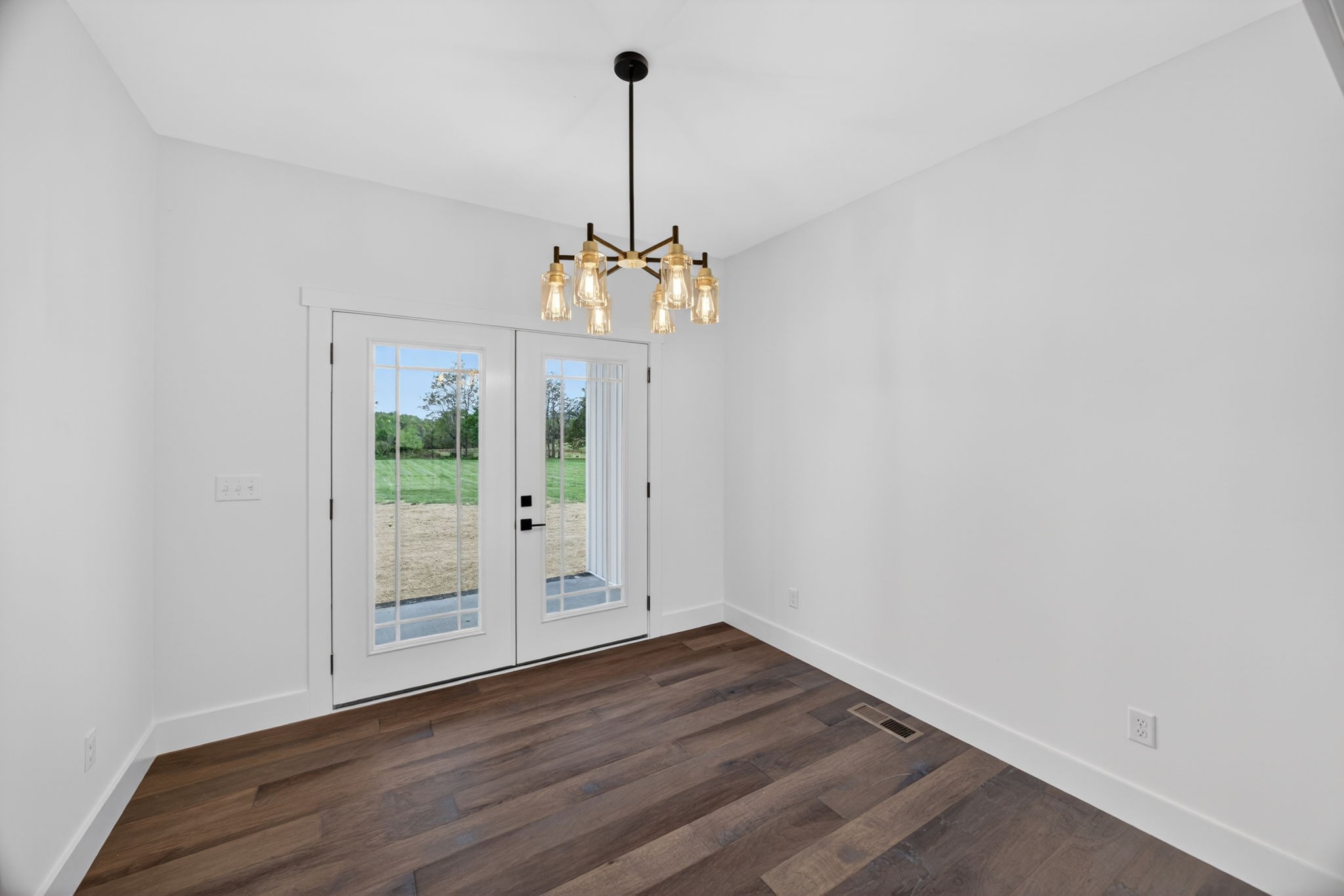 172 Bilbrey Road Livingston, TN 38570 - Photo 9 of 34