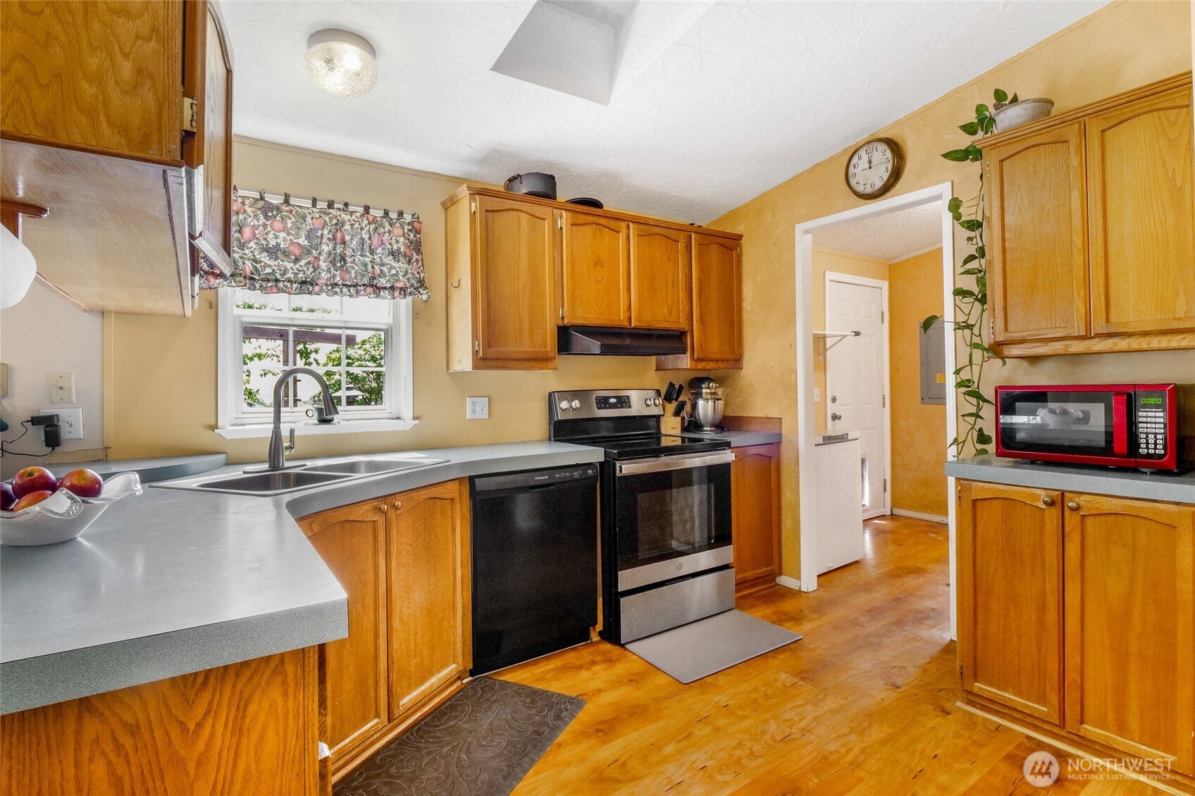 101 East 8th Street Lind, WA 99341 - Photo 8 of 40 Gallery Image 8