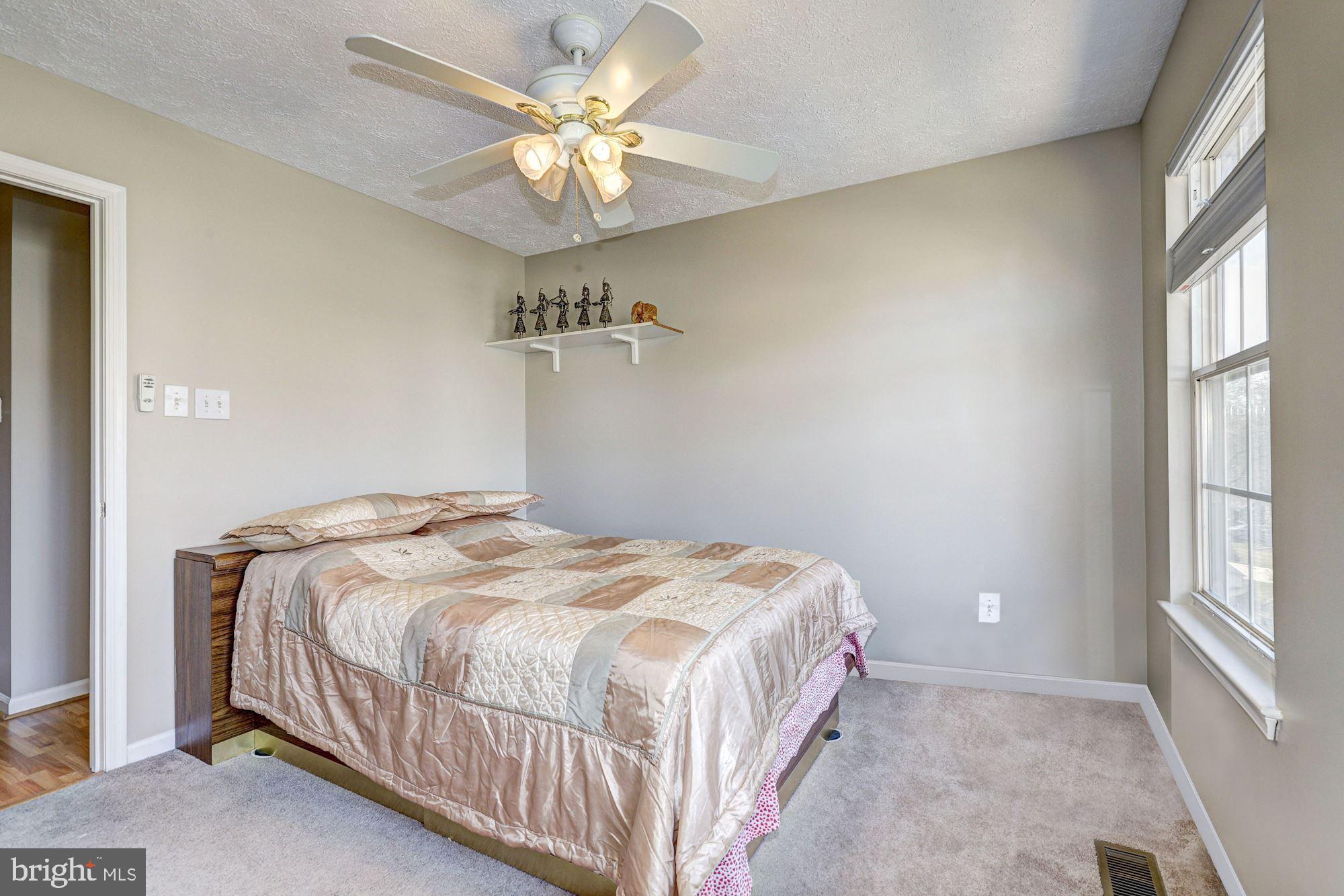 5622 Roundtree Lane Columbia, MD 21045 - Photo 24 of 41 Bedroom