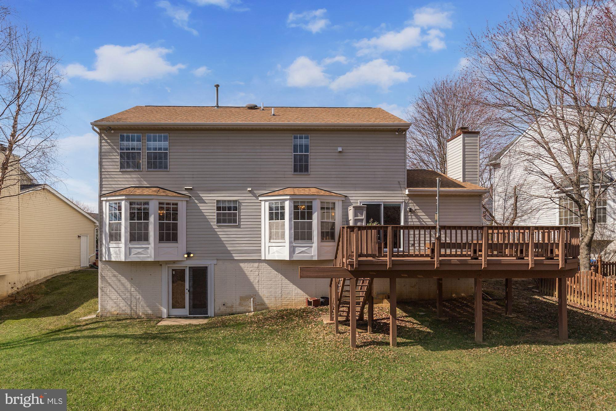 5622 Roundtree Lane Columbia, MD 21045 - Photo 36 of 41 Rear Exterior