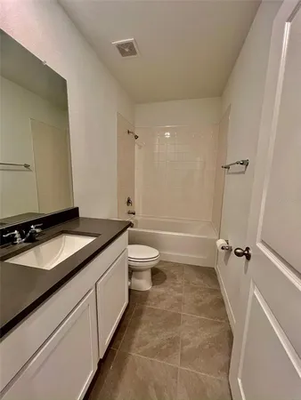 $2,300 | 31325 Midnight Sun Way, Wesley Chapel, FL 33545